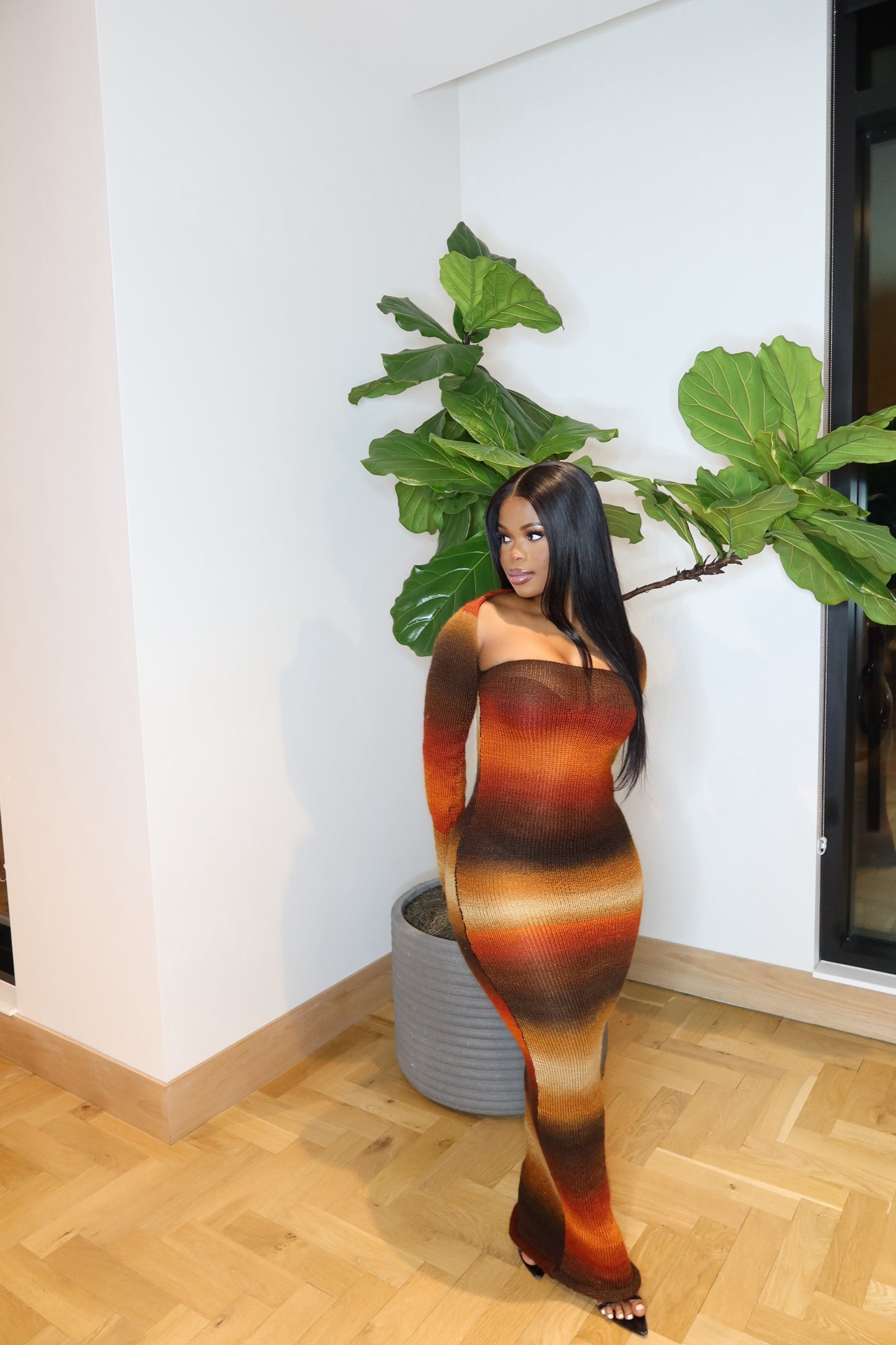 AUTUMN BODY-CON DRESS
